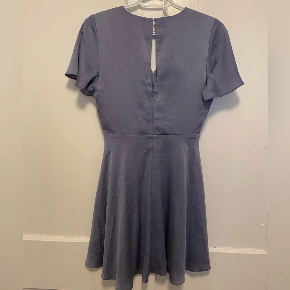 EXPRESS DRESS - Picture 2 of 2